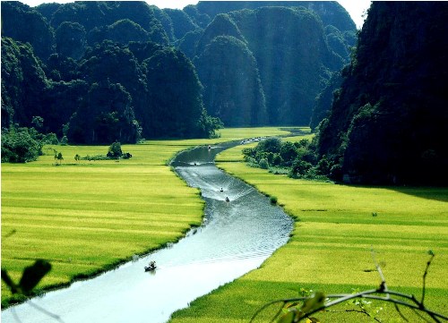 Croisière en barques à rames à Tam Coc, Ninh Binh - Vietnam du Nord au Sud 15jours